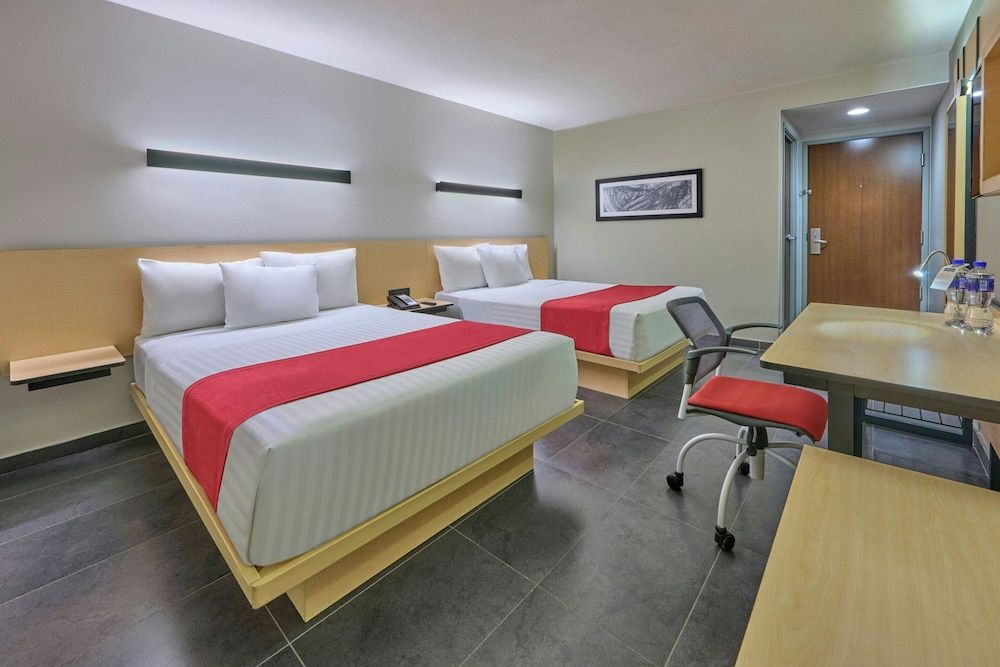 City Express by Marriott La Paz Room, 2 Double Beds 2