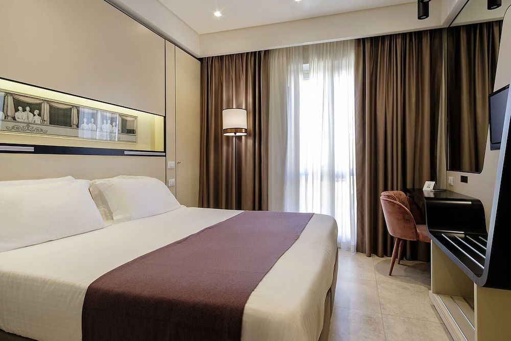 undefined Hotel Smeraldo 6