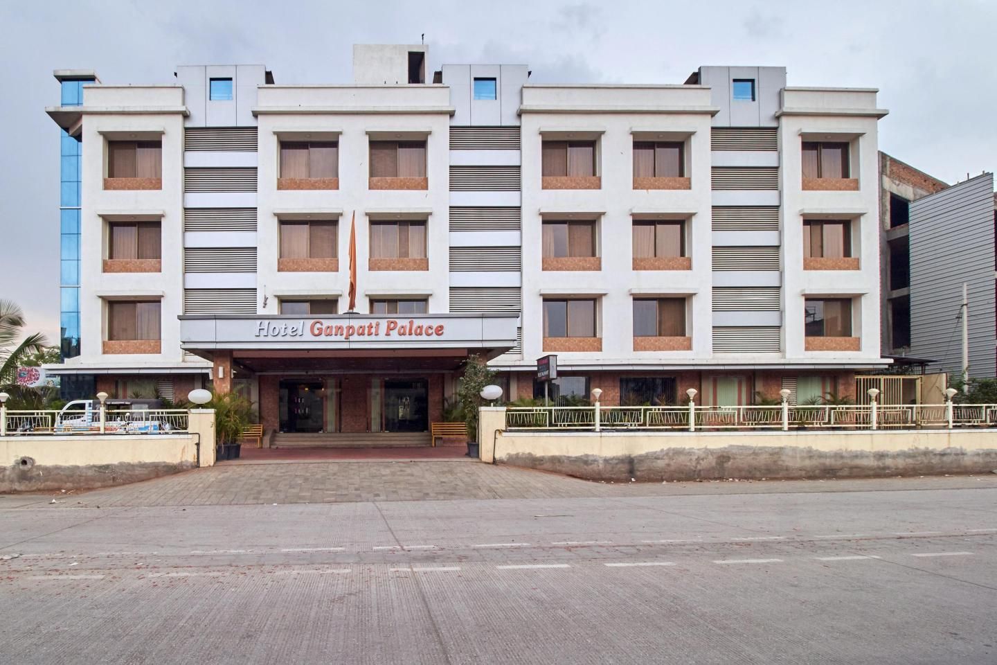 Hotel Ganpati Palace Shirdi