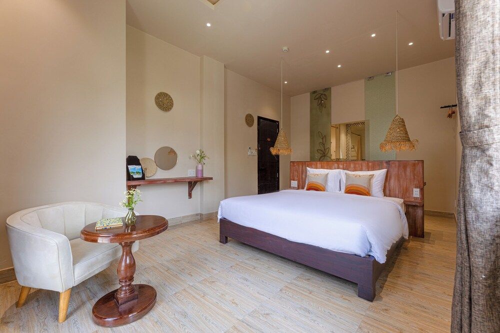 Junior Suite, City View