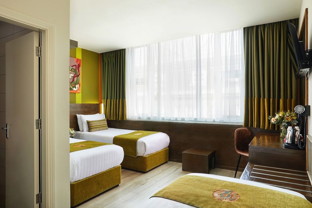 undefined Temple Bar Inn