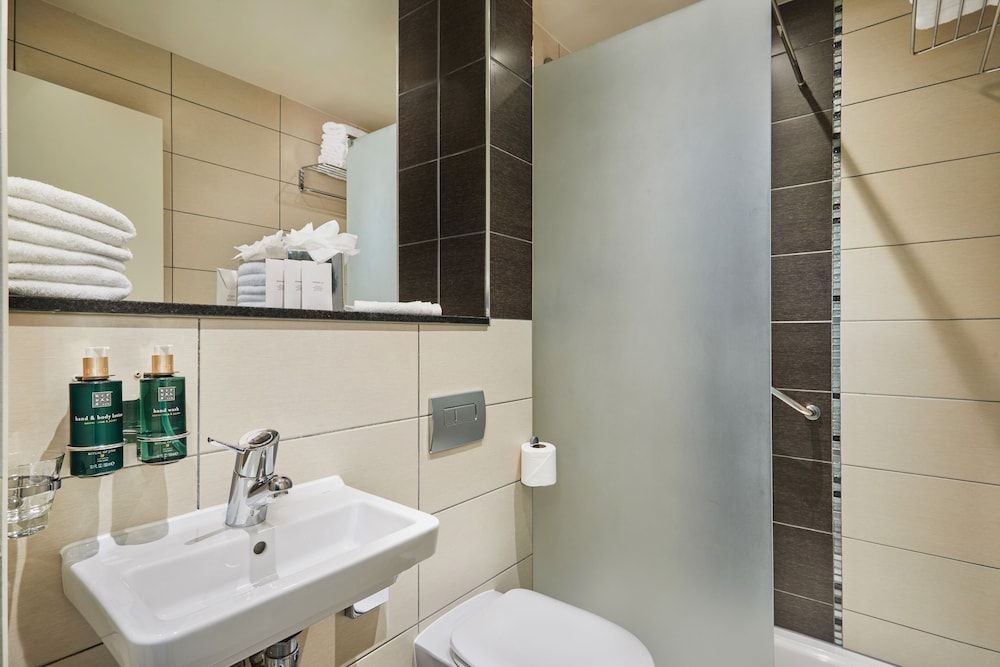 undefined Temple Bar Inn 10