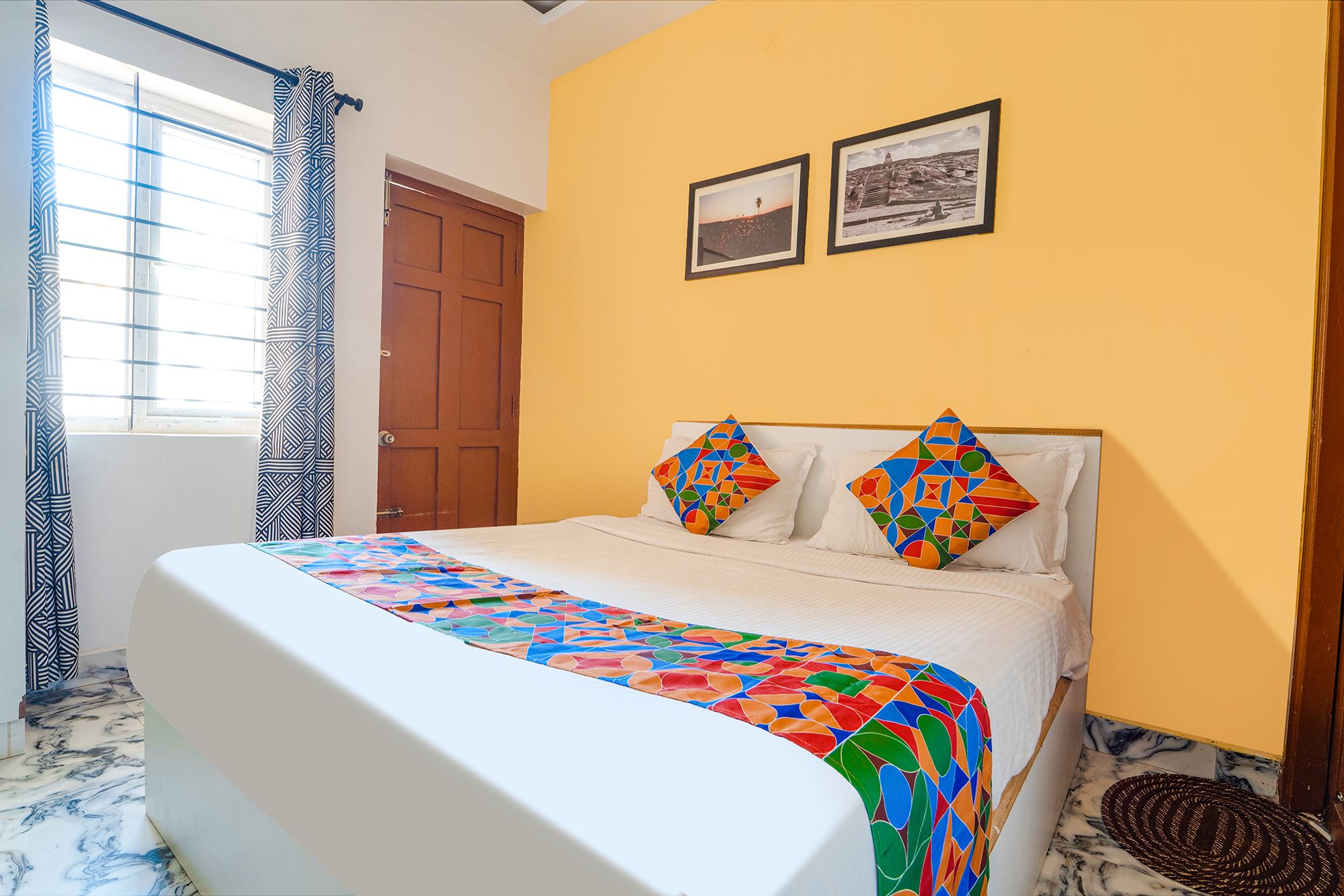 FabExpress Anmol's Peace Home Stay Deluxe Room 3