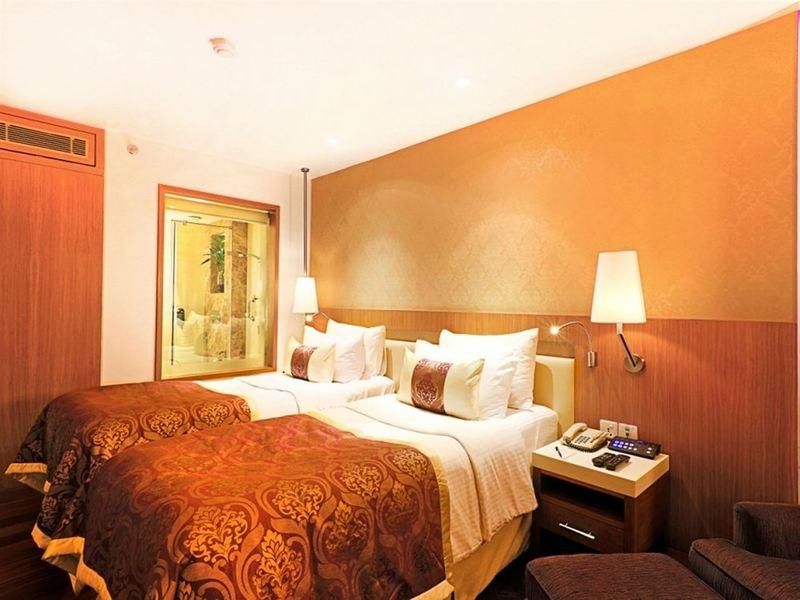 Deluxe Single Room