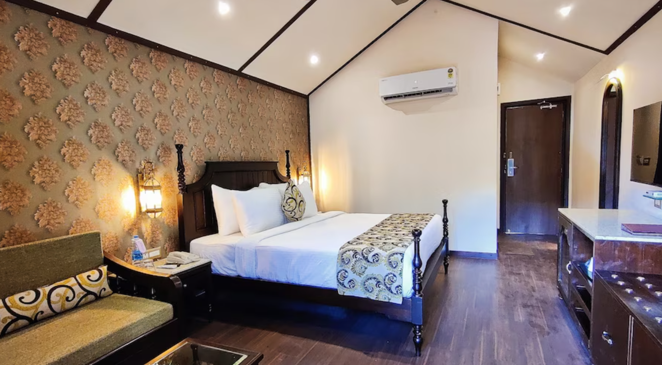 Regenta MPG Club Mahabaleshwar Cottage 3