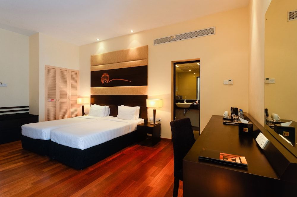 Renuka City Hotel Standard Room 7
