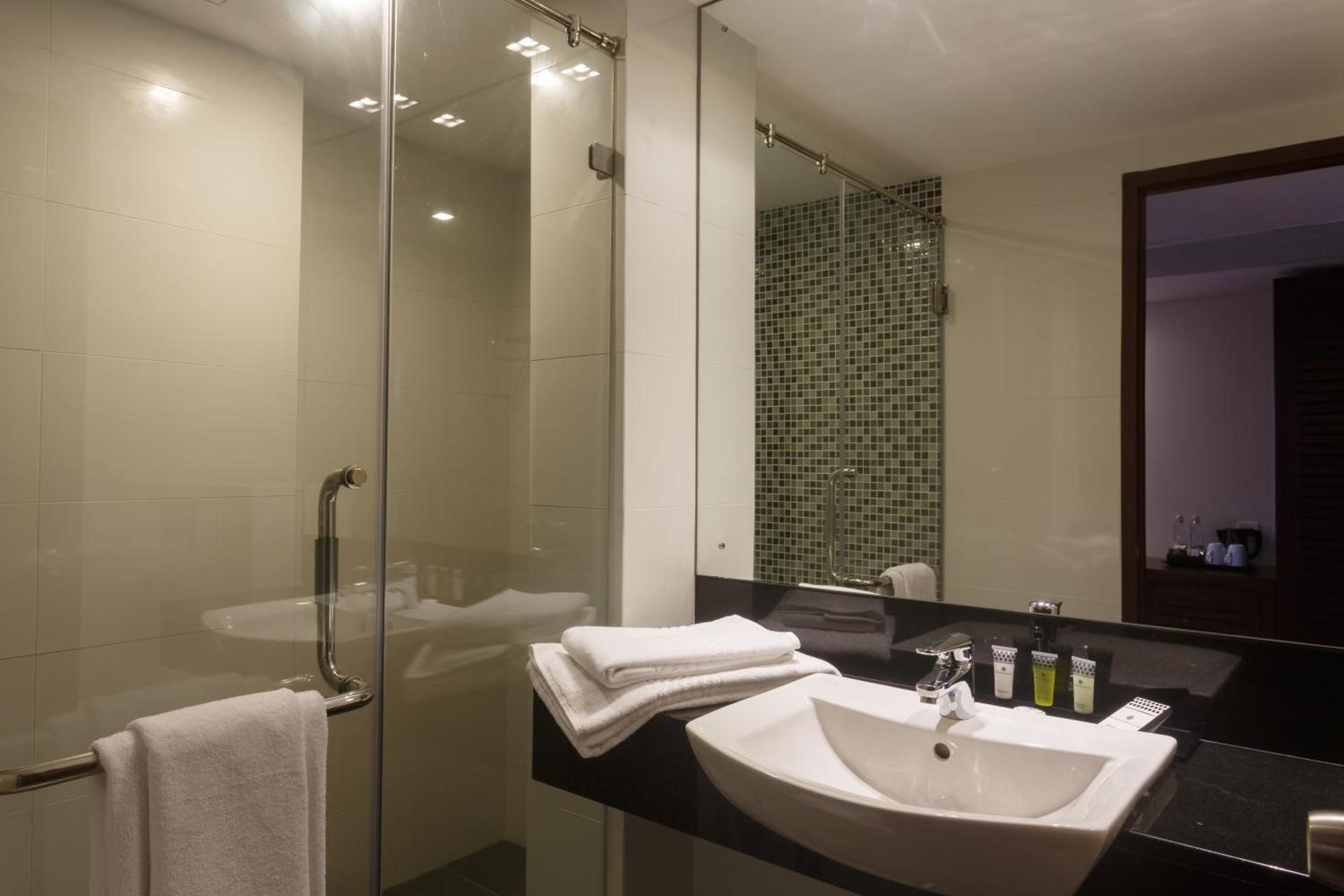 undefined Renuka City Hotel 10