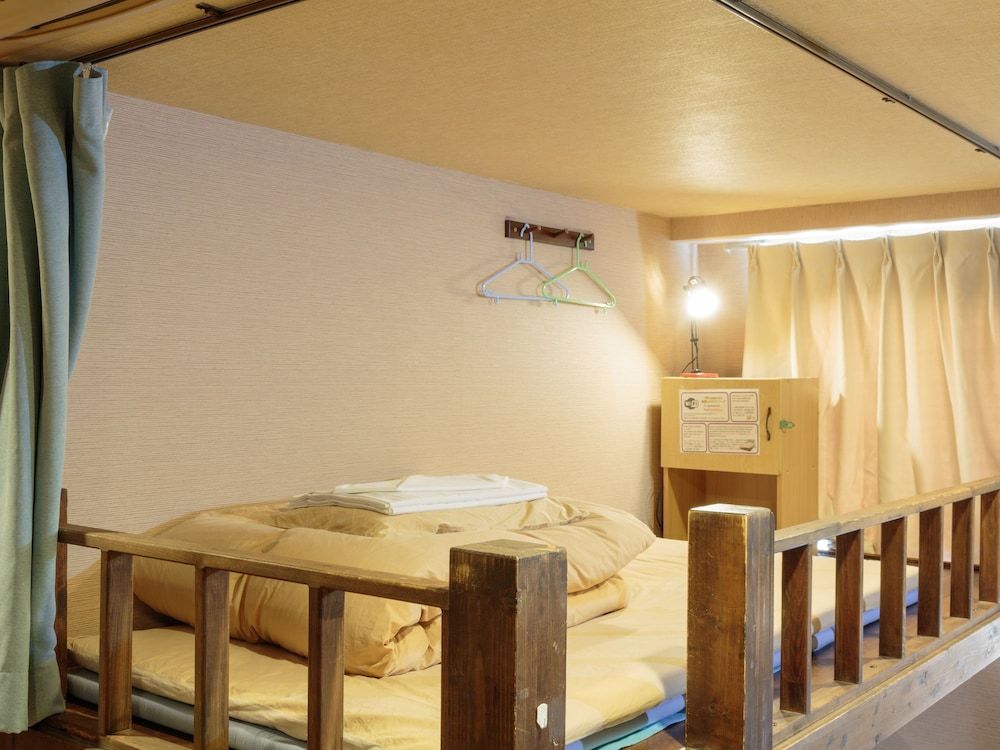 Bed in 8 Bed Mixed Dormitory Room