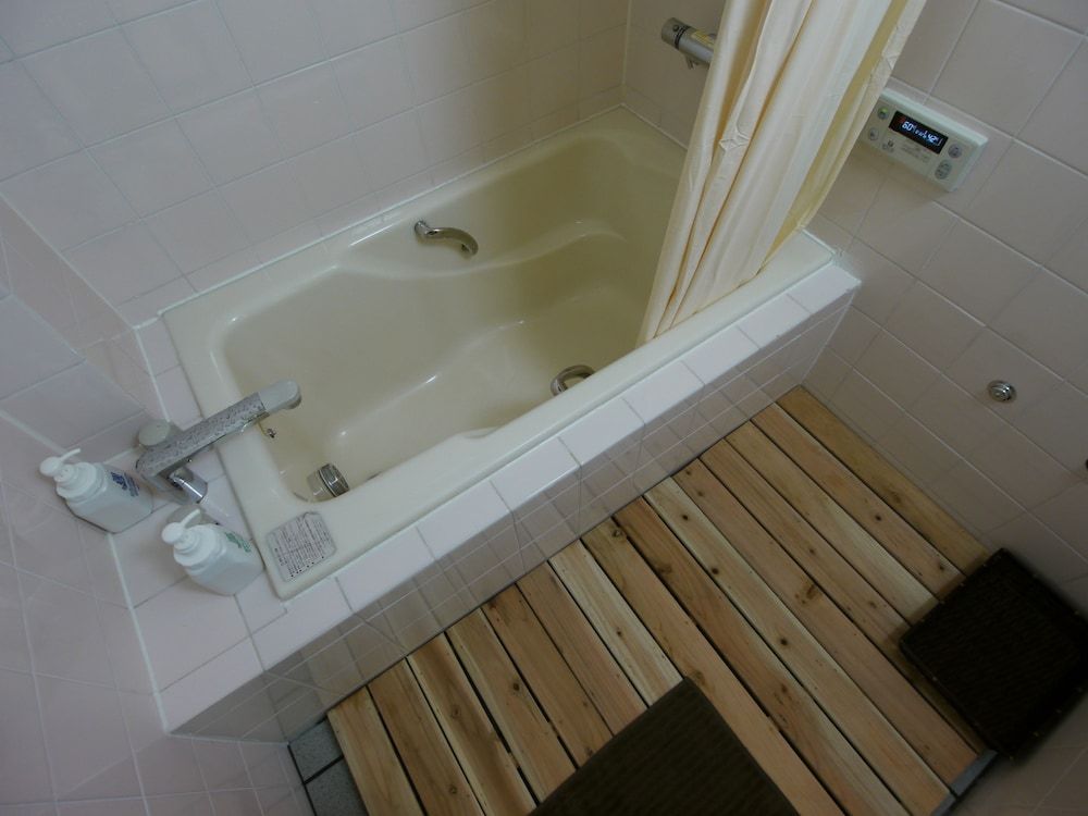 Kyoto Hana Hostel Japanese-Style Economy Room with Shared Bathroom 7