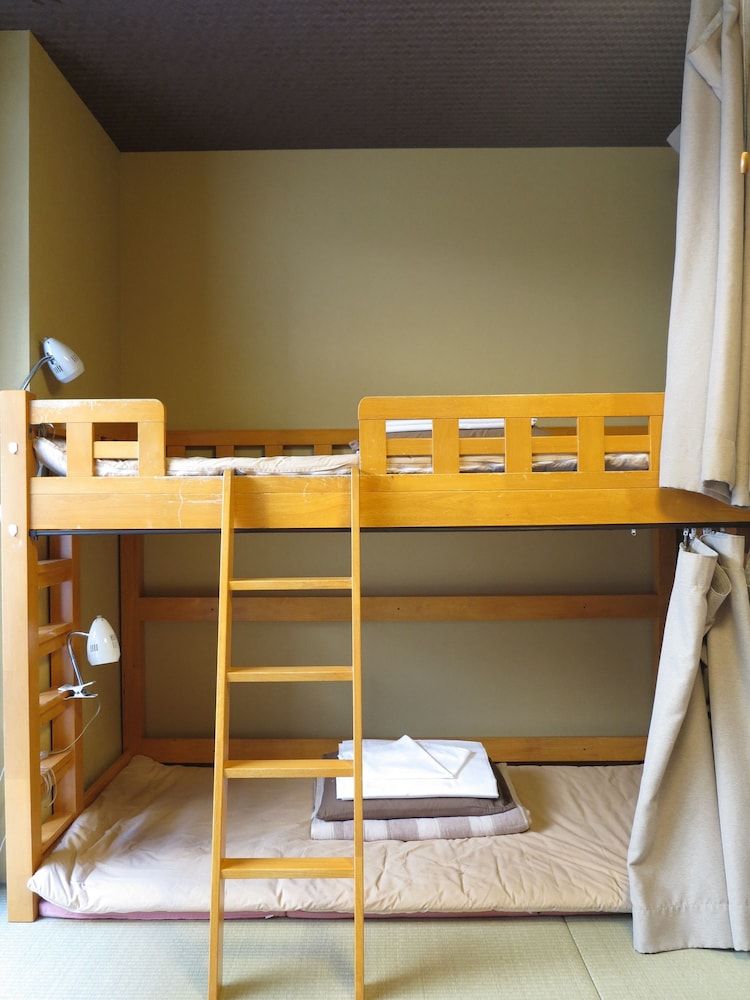 Bed in 4 Bed Mixed Dormitory Room