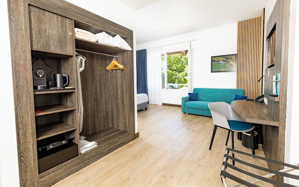 Hôtel Beaurivage Deluxe Room, 1 Double Bed with Sofa bed, Lagoon View (2 Guests) 7