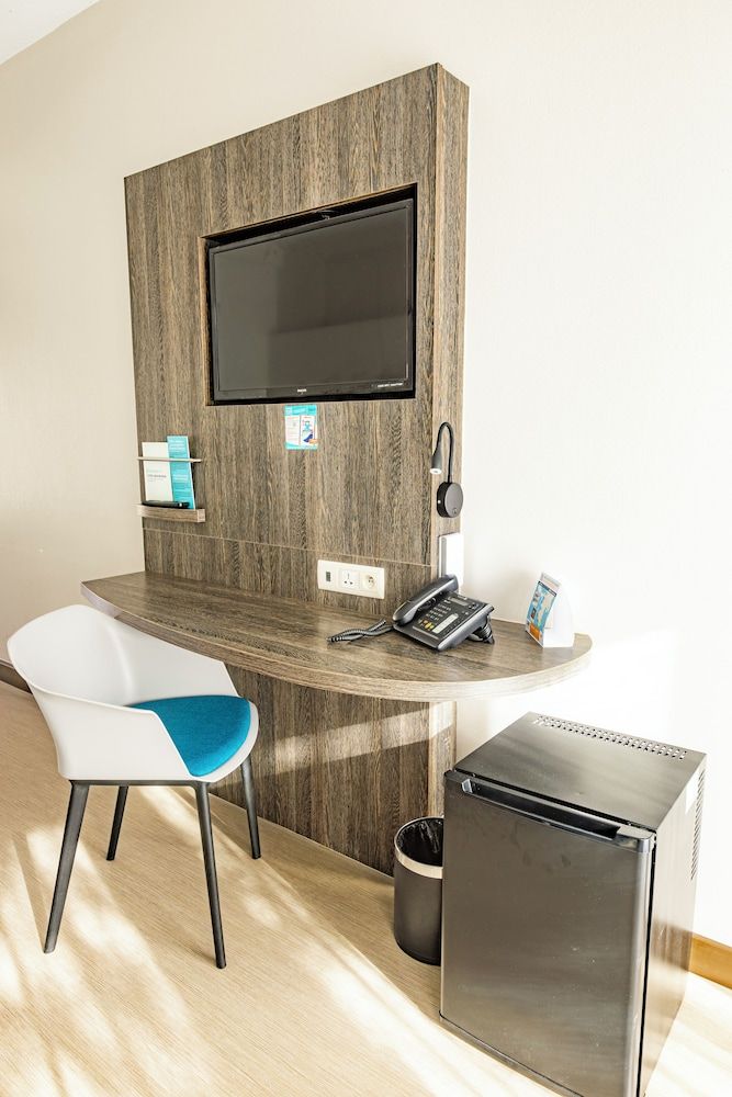 Hôtel Beaurivage Standard Double or Twin Room 7