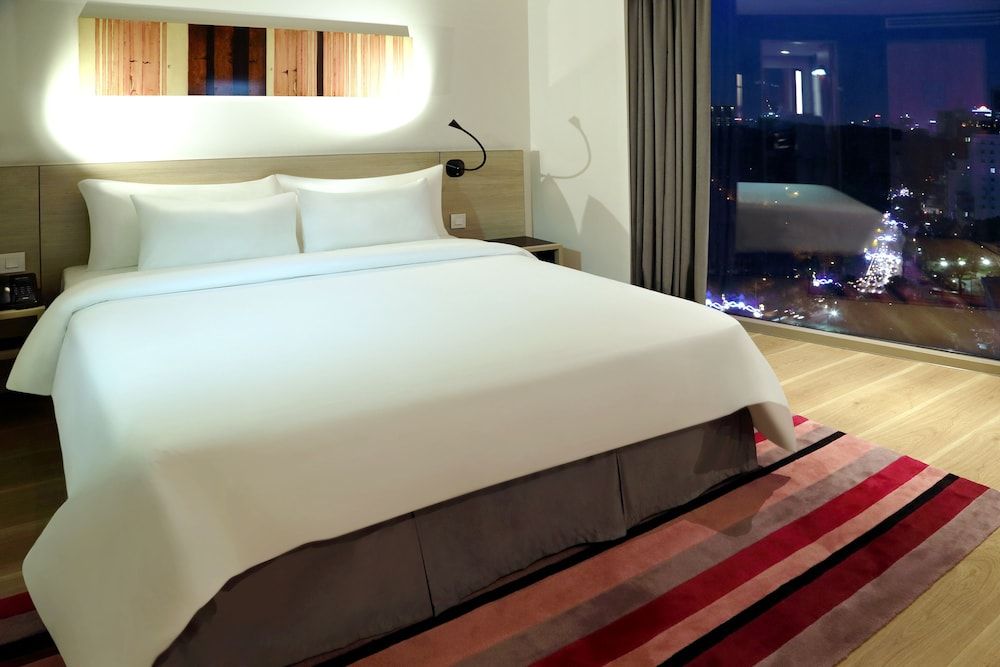 undefined Liberty Central Saigon Citypoint 7