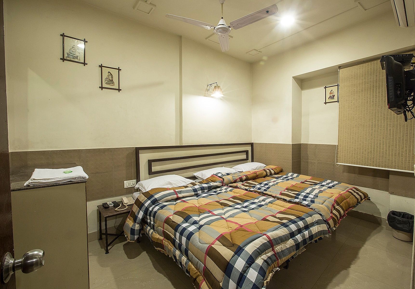 undefined Smyle Inn New Delhi 4