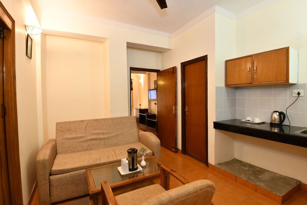 Dynasty Resort Executive Suite 23