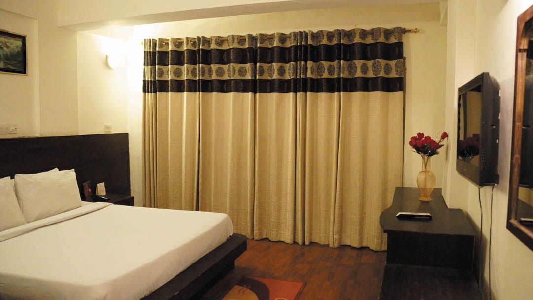 Dynasty Resort Executive Suite 3