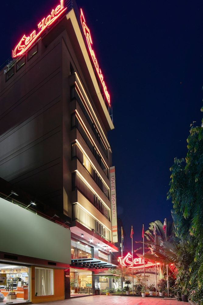 Front of property - evening/night