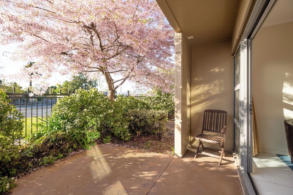 Saxton Lodge Room, 2 Queen Beds 3
