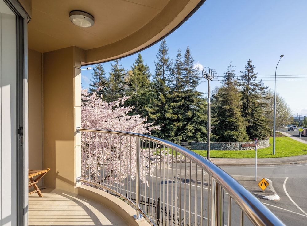 Saxton Lodge Suite, 2 Bedrooms, Park View 4