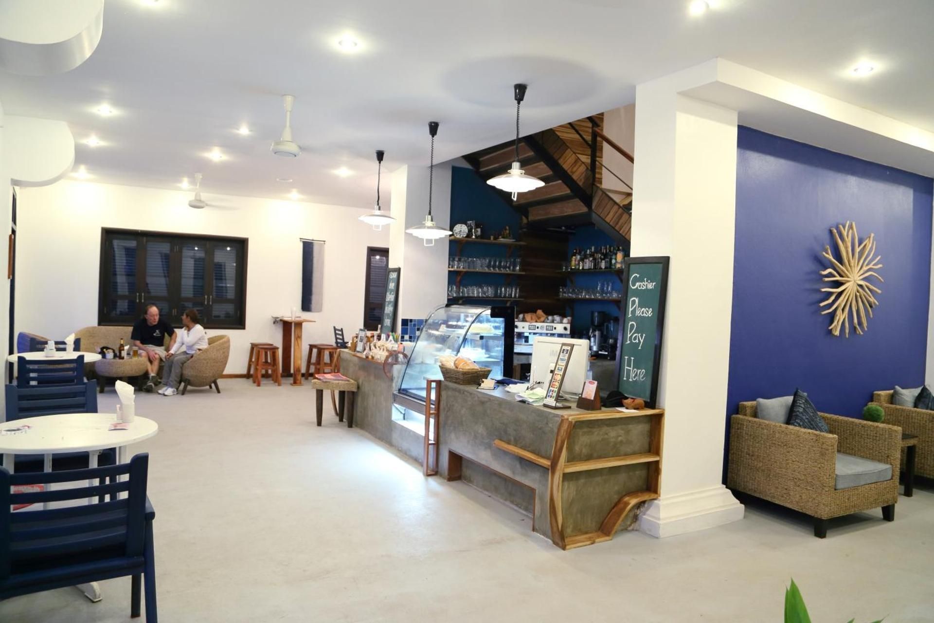 undefined Indigo House Hotel 5