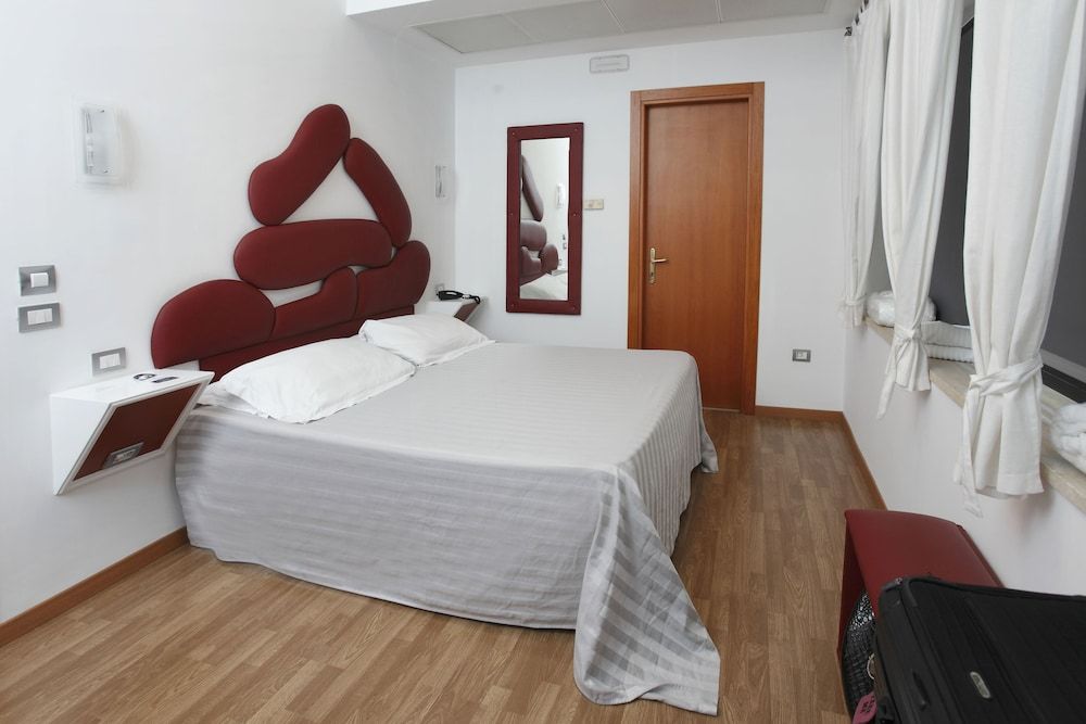 undefined Millennium Gold Hotel 4