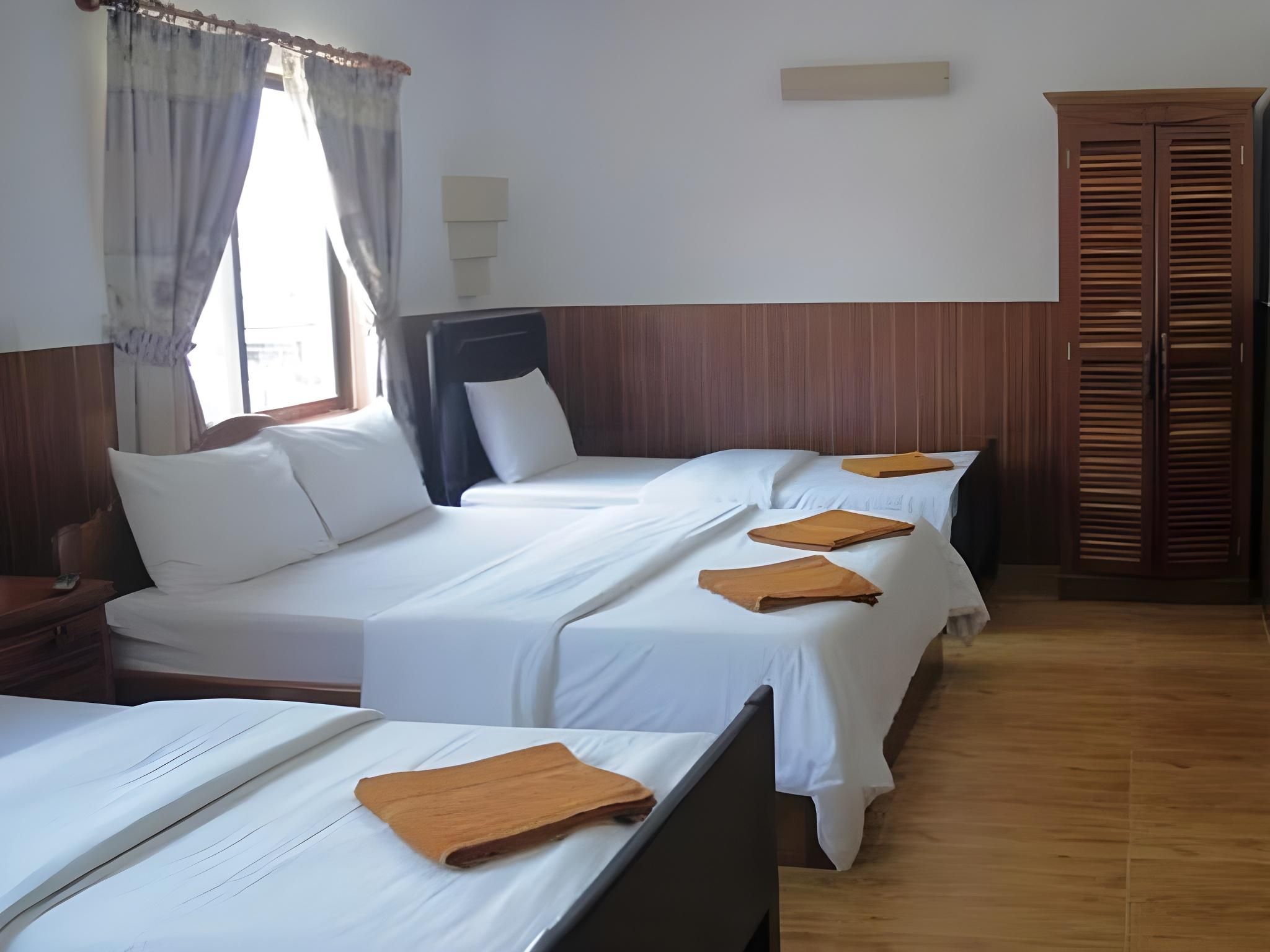 undefined Jasmine Lodge 8