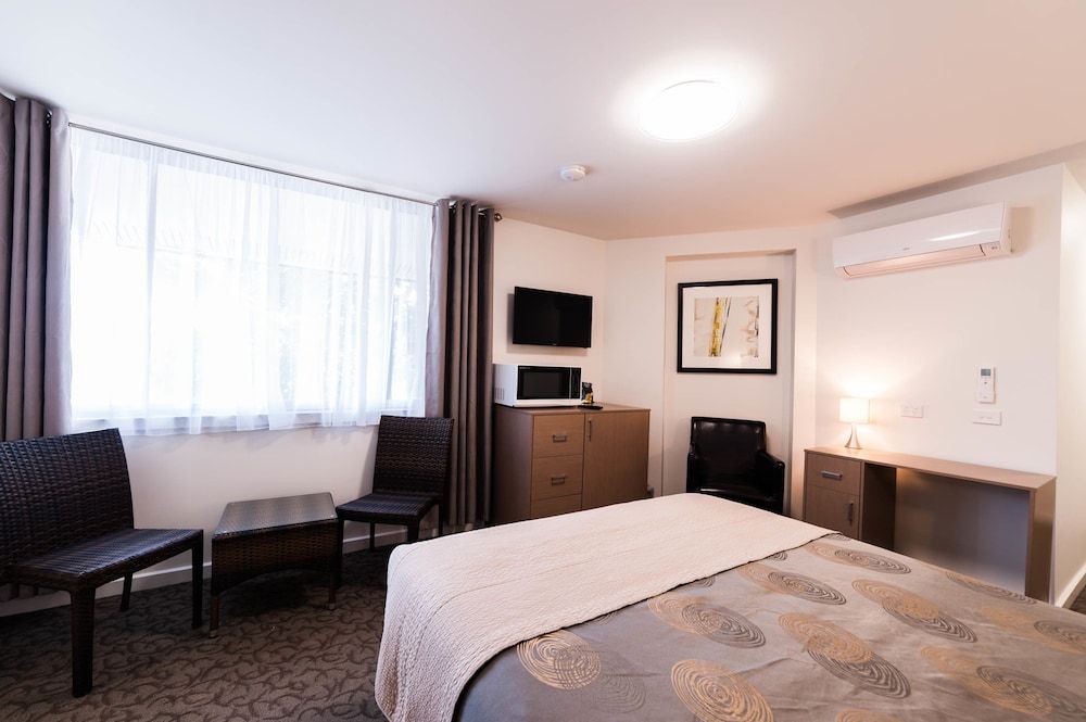 Eastern Sands City Centre Deluxe Bay View Twin Room 11