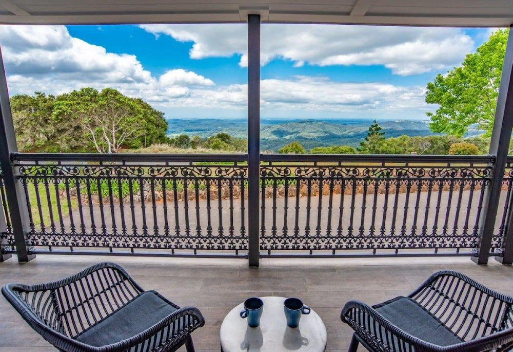 Clouds Montville Deluxe Apartment, 1 Bedroom, Balcony, Ocean View 4