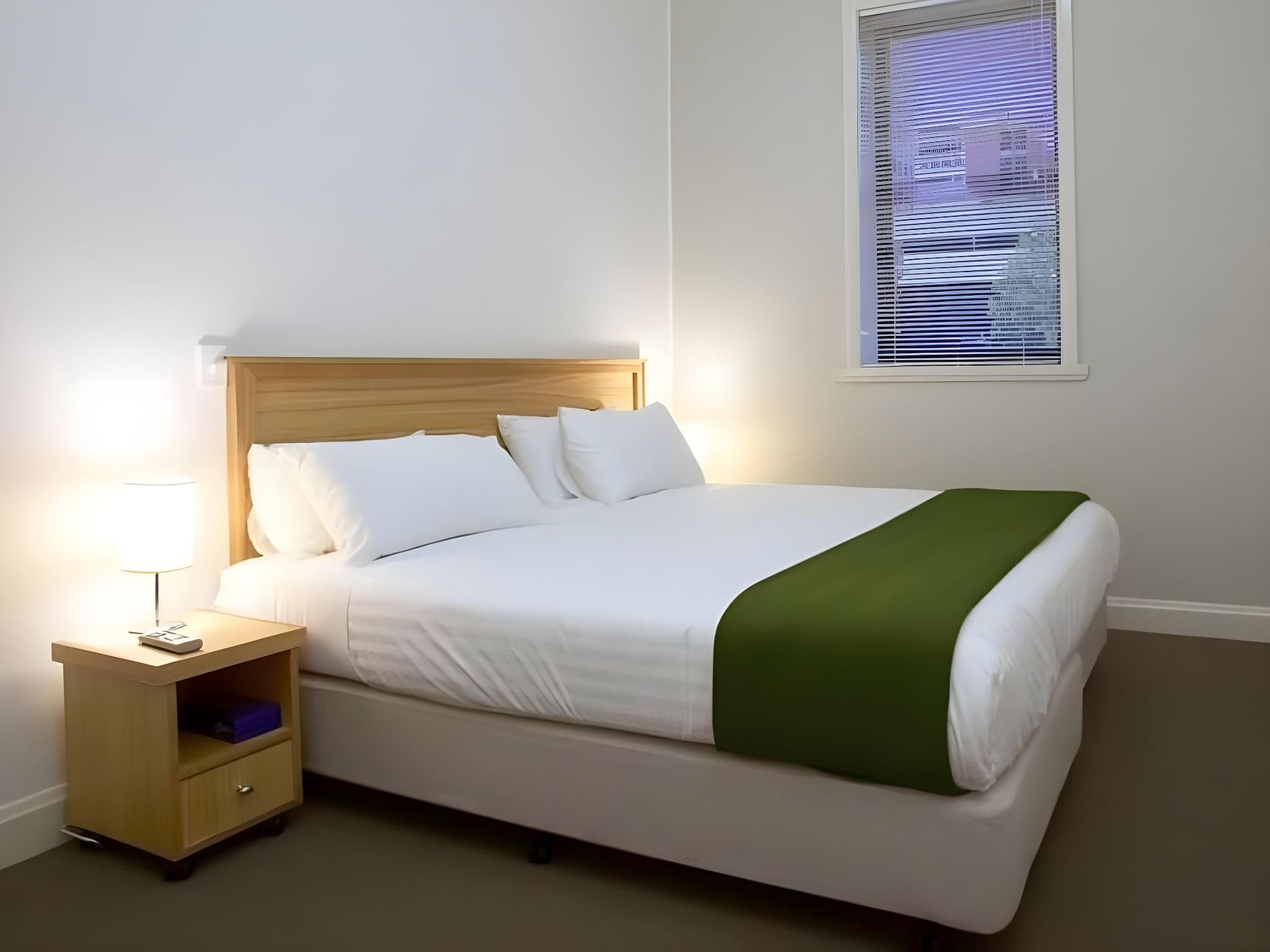 Hotel Sophia Economy Double Room with Shared Bathroom 2