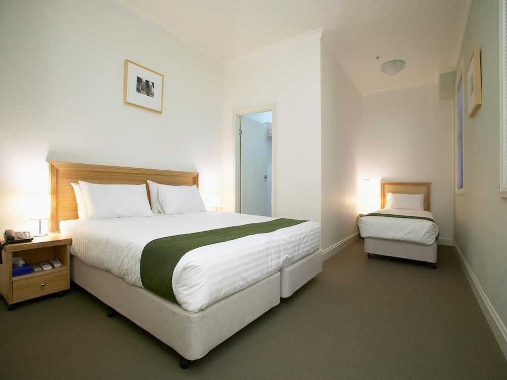 undefined Hotel Sophia 2