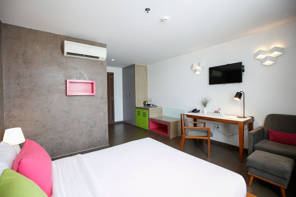 undefined EMM Hotel Saigon 3