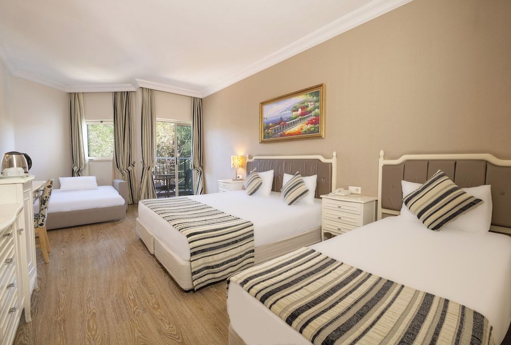undefined Crystal Tat Beach Golf Resort & Spa - All Inclusive 3