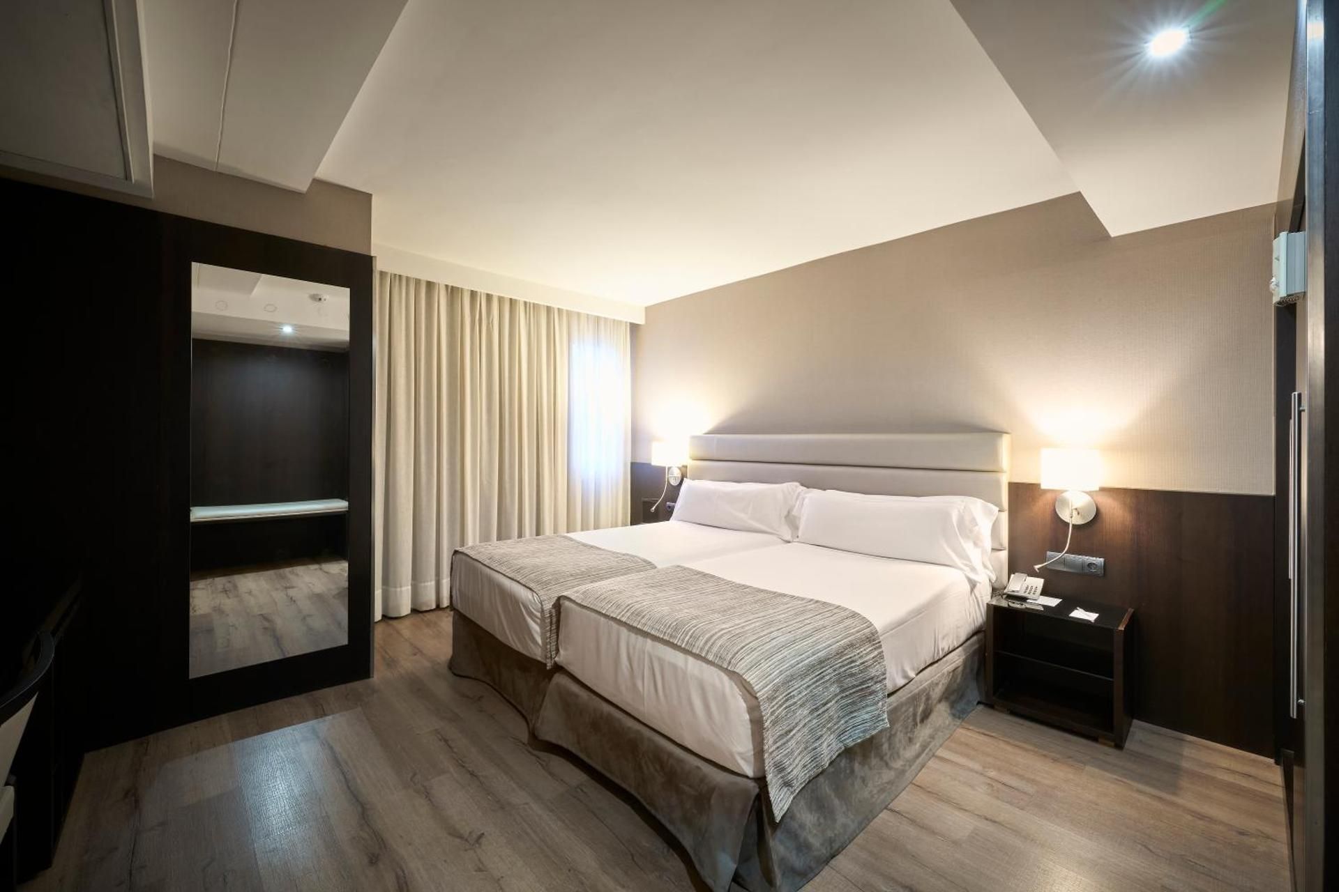 undefined Catalonia Rigoletto Hotel 6