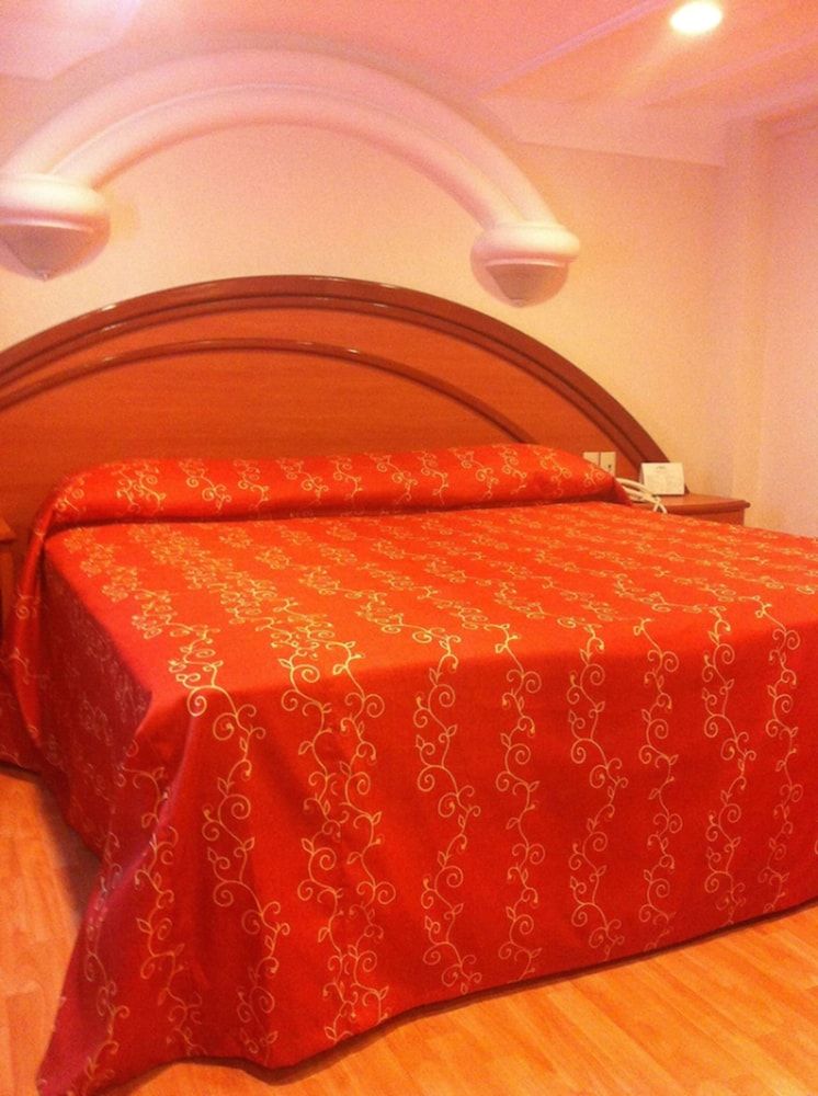 Hotel Premier Standard Room 3