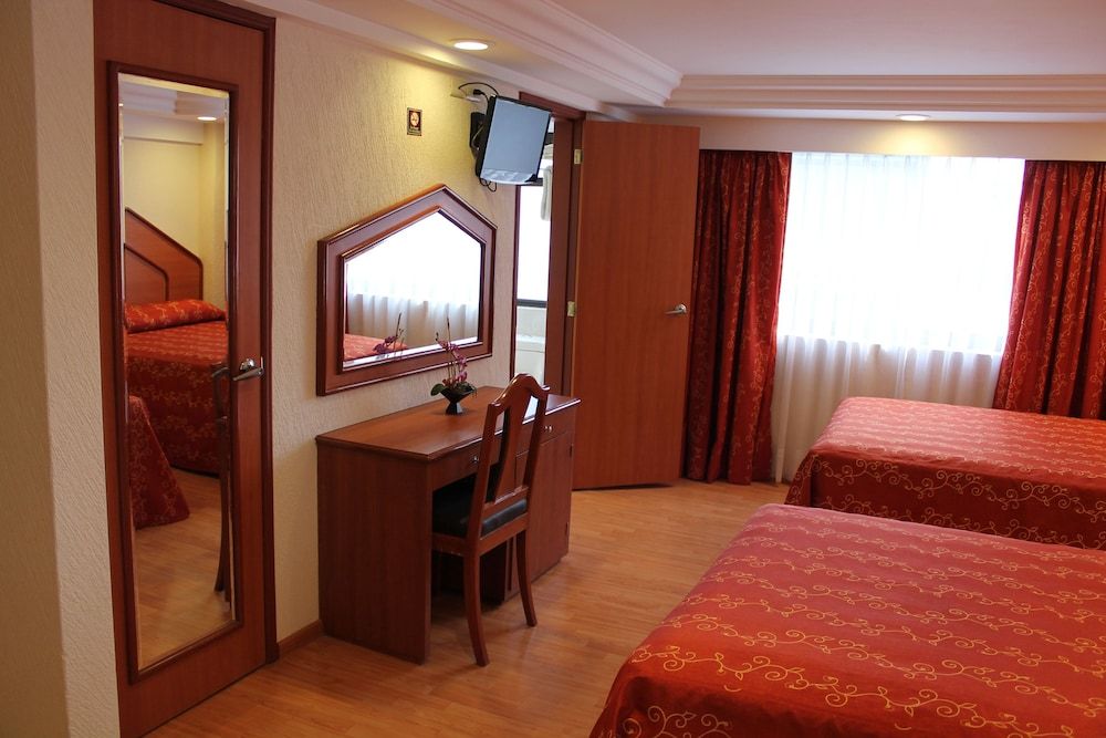 Hotel Premier Standard Room