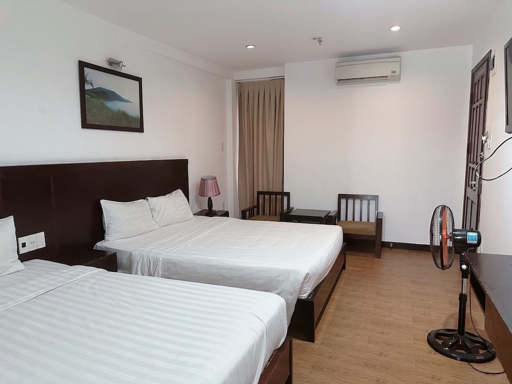 undefined Dragon Sea Hotel 4