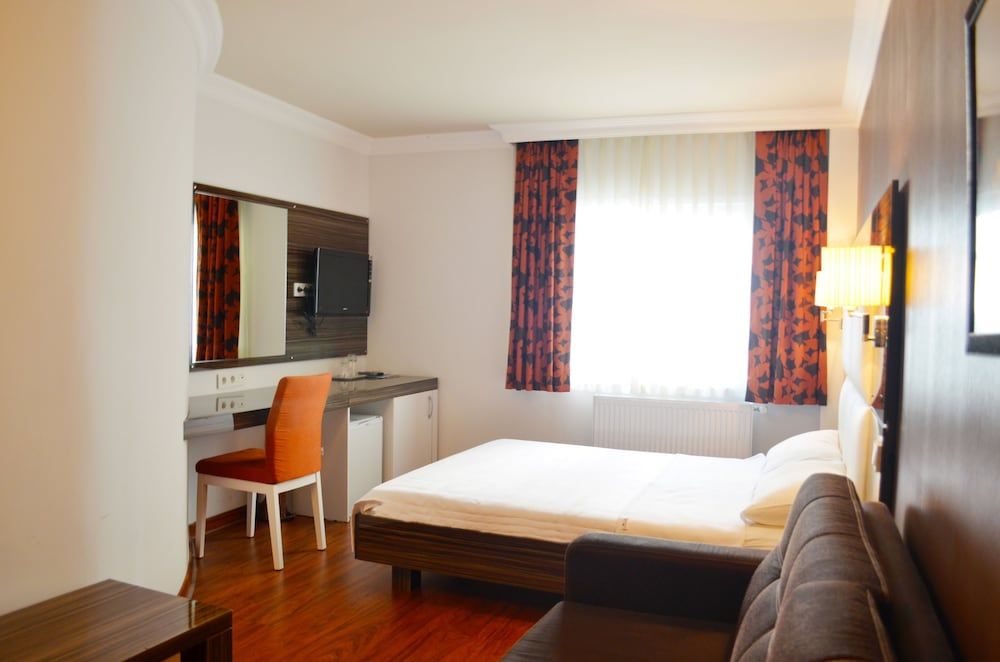 undefined Hotel La Piano 5