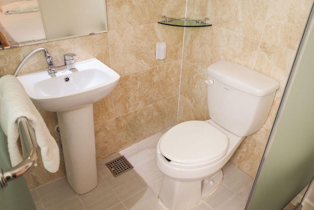 Starria Hostel Foreign Guest Only Twin Room, No Windows (non-Korean nationals only) 7