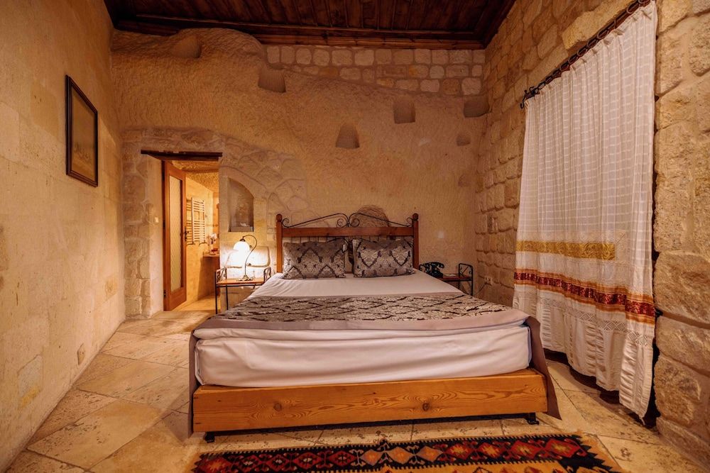 Mithra Cave Hotel - Special Class Classic Cave Room 12
