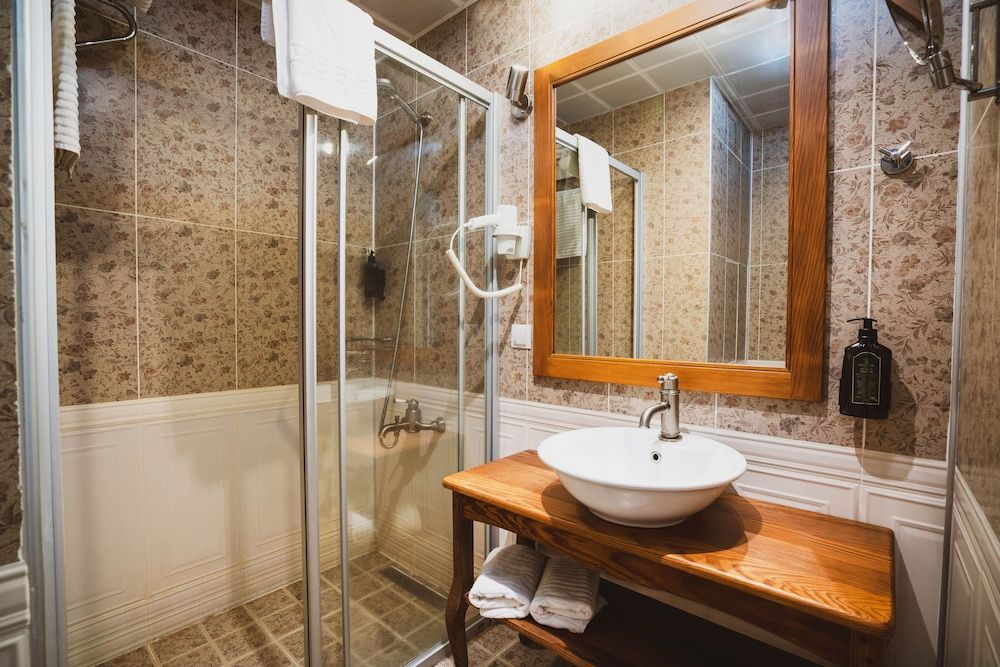 Raymar Hotels Ankara Standard Double or Twin Room 14