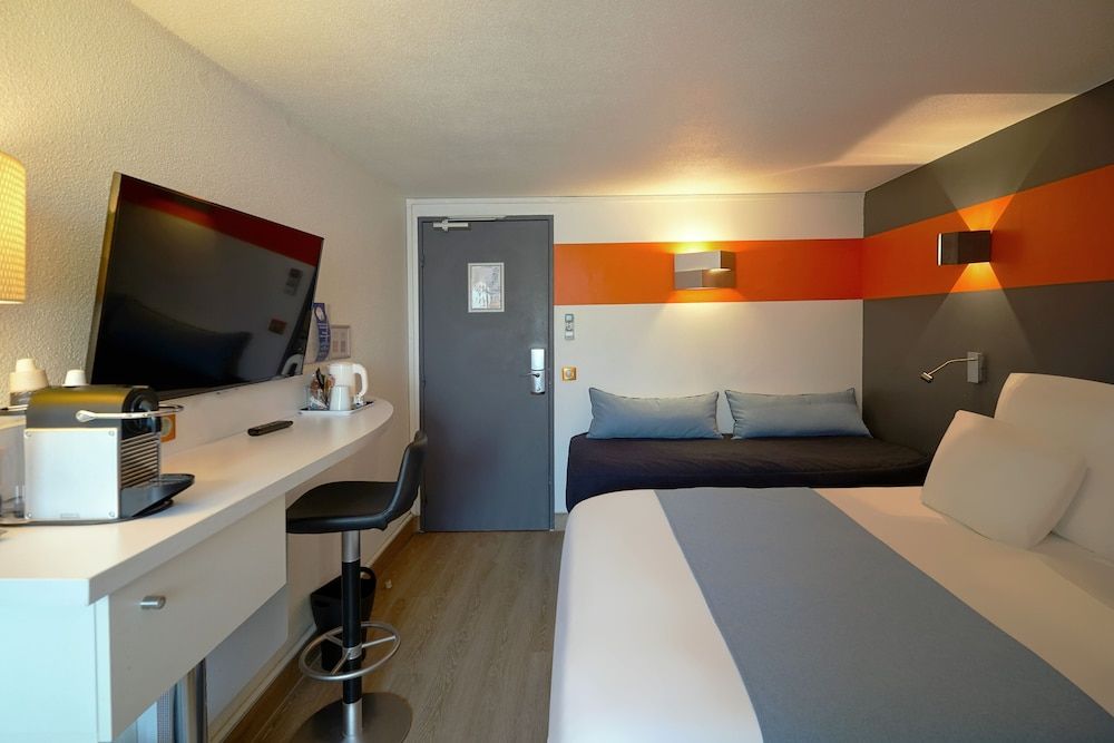 Best Western The Wish Versailles Premium Room, Multiple Beds, Non Smoking 4