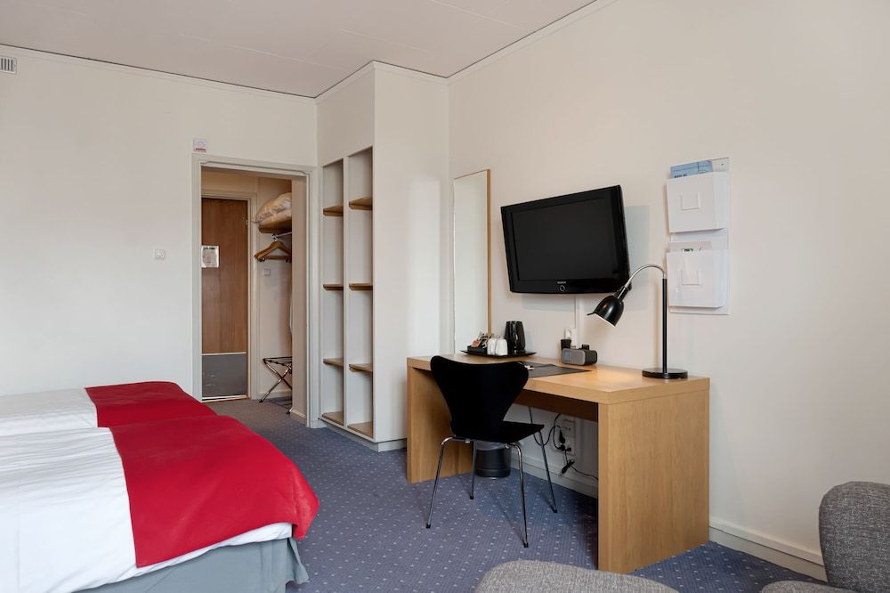 Hotel Bishops Arms Strängnäs Family Room 21