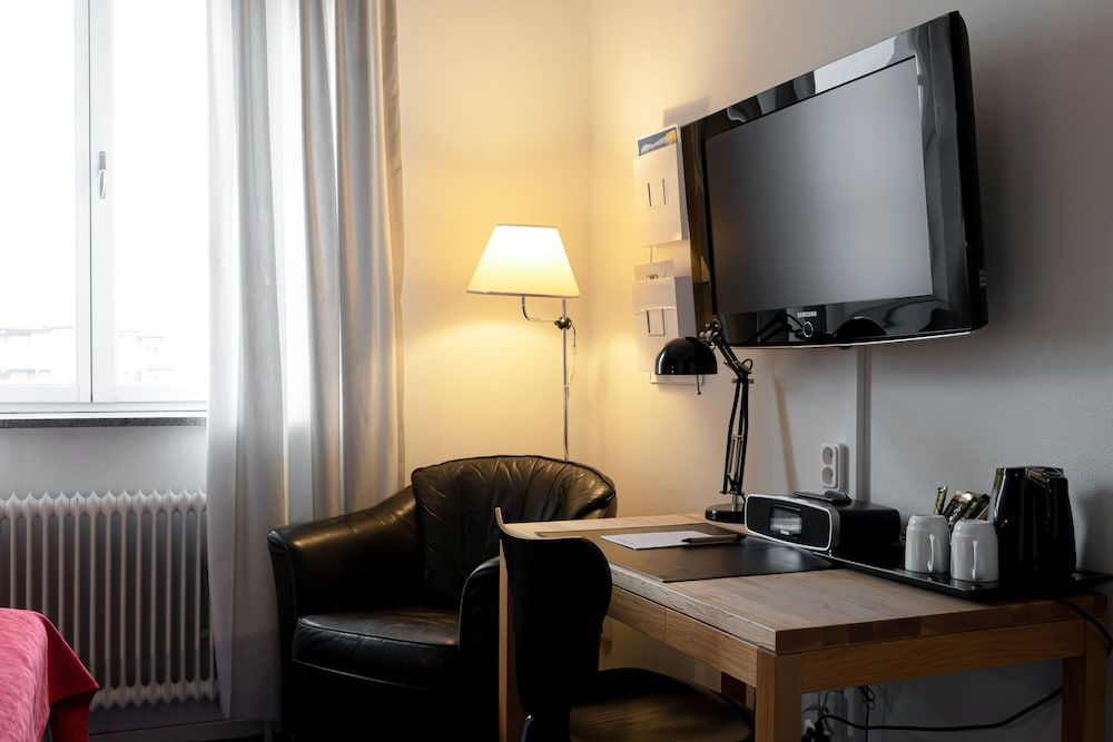 Hotel Bishops Arms Strängnäs Basic Double Room 8