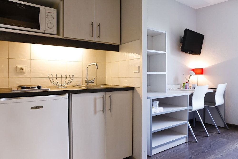 Kitchenette