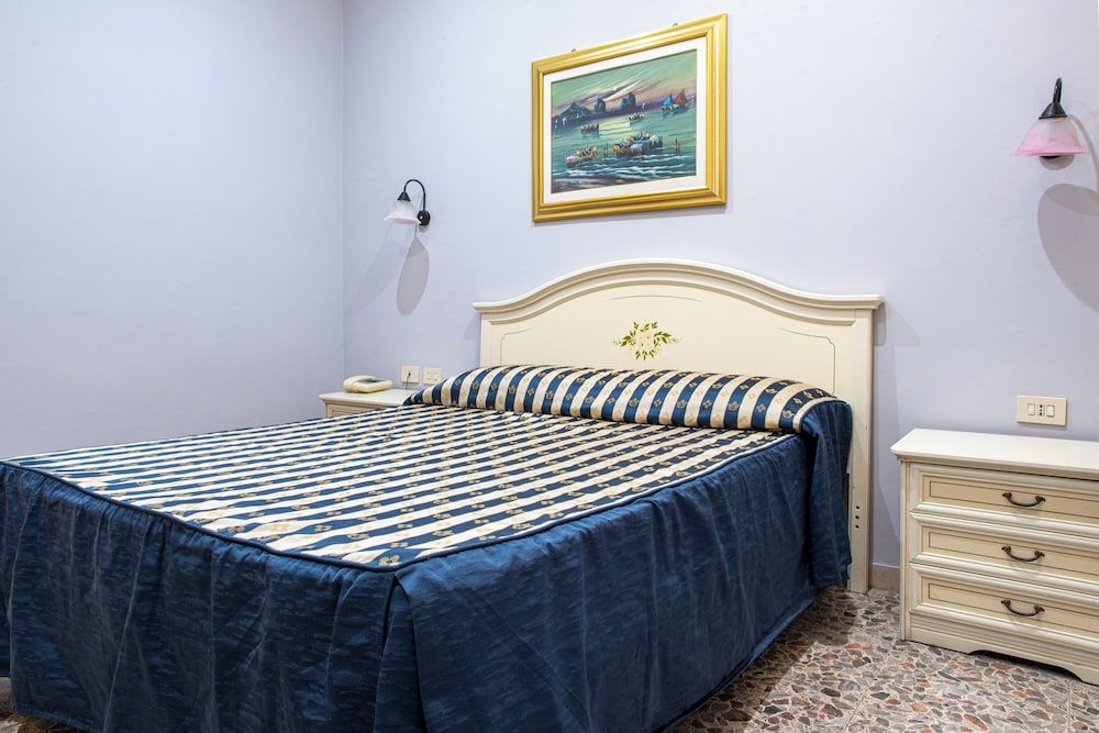 undefined Hotel Ventura Rome 3