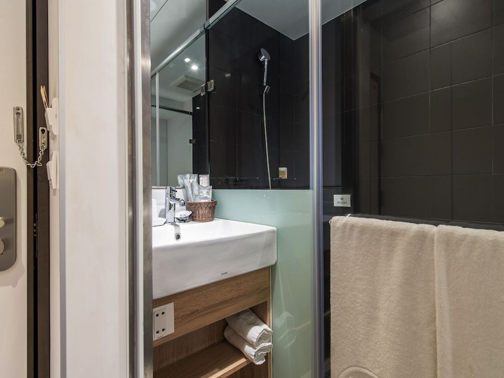 Hotel Relax II Standard Double Room 5