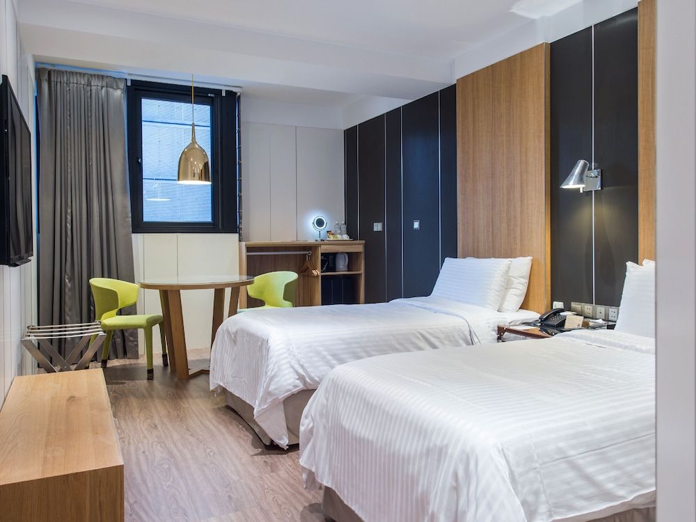 undefined Hotel Relax II 2