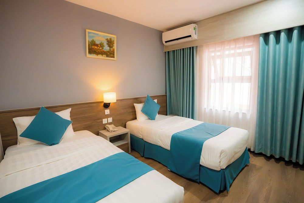 Capital Garden Hotel Superior Room 3