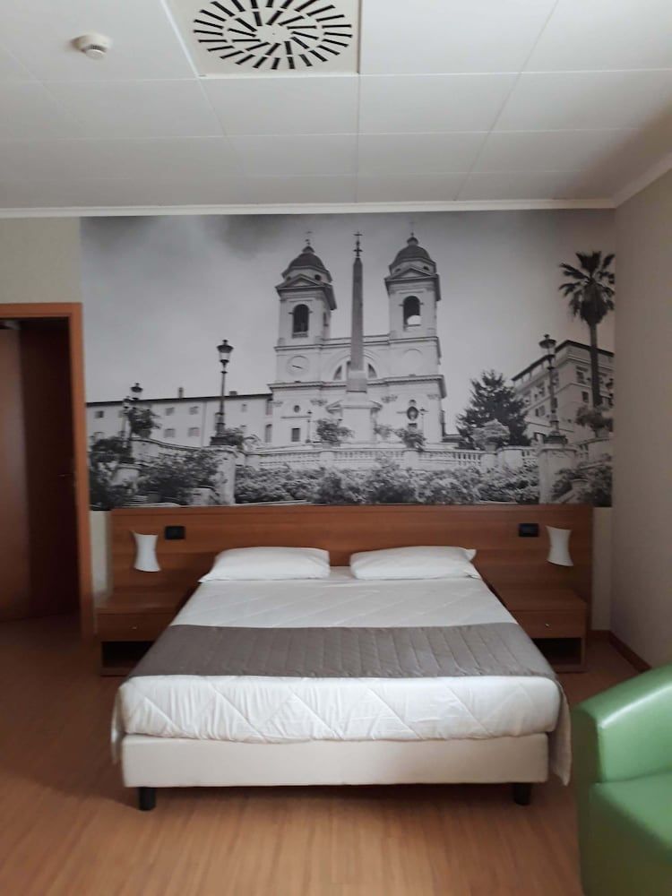 undefined Ele Green Park Hotel Pamphili 2