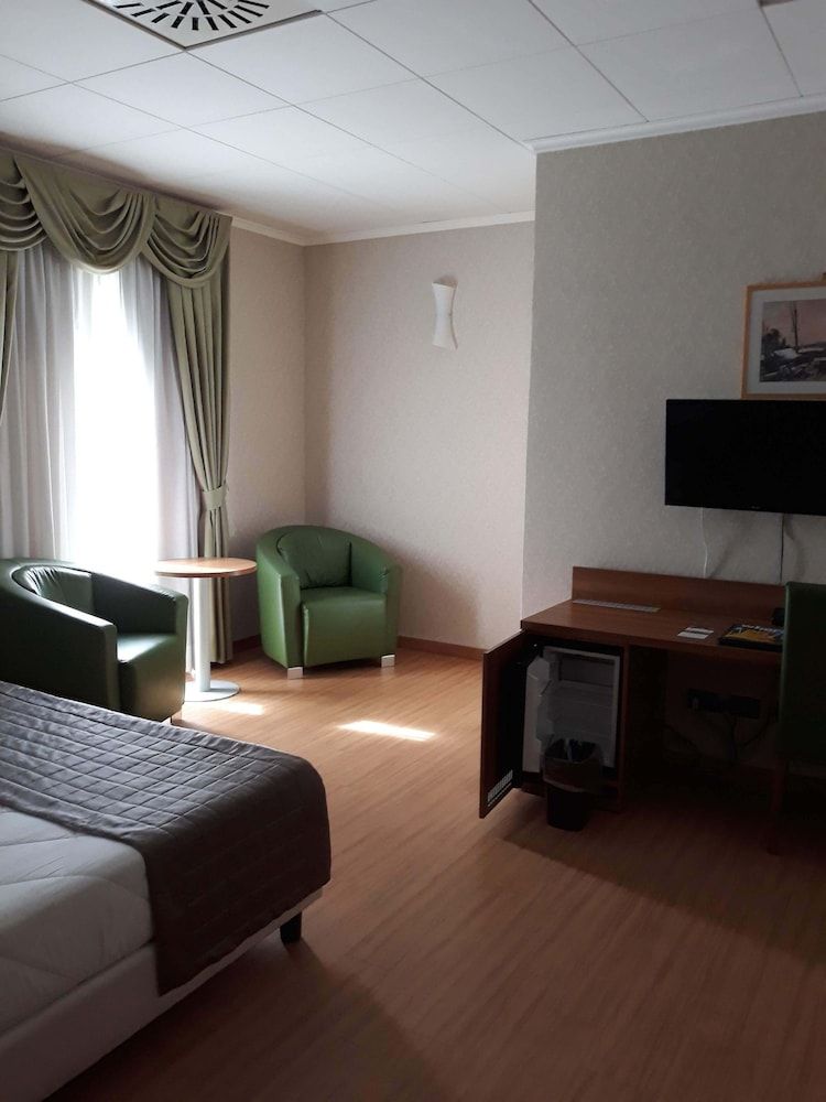 Ele Green Park Hotel Pamphili Standard Double or Twin Room 9